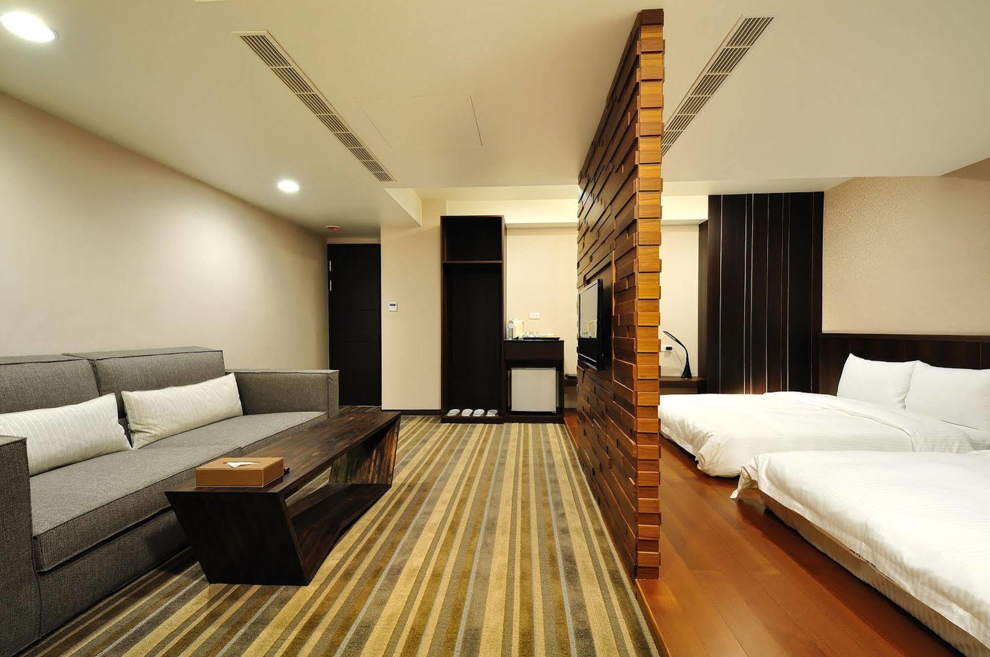 Sun Sweet Hotel Luodong Dış mekan fotoğraf